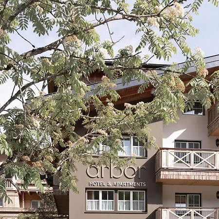 Arbor & 3* ザールバッハ・ヒンターグレム