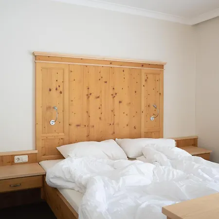 Arbor & 3* זאלבך הינטרגלם