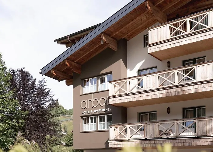 Arbor & זאלבך הינטרגלם