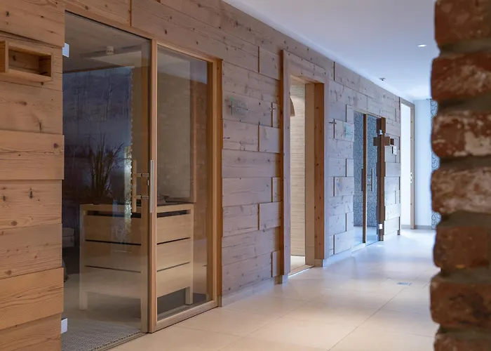 Arbor & מלון זאלבך הינטרגלם